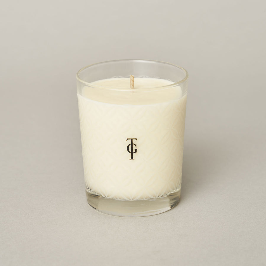 White tea classic candle | True Grace