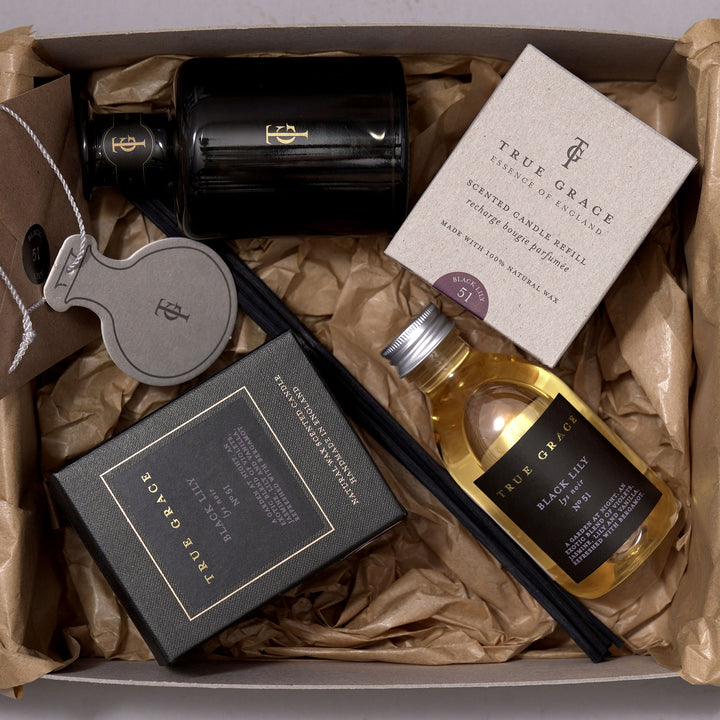Black Lily Gift Set