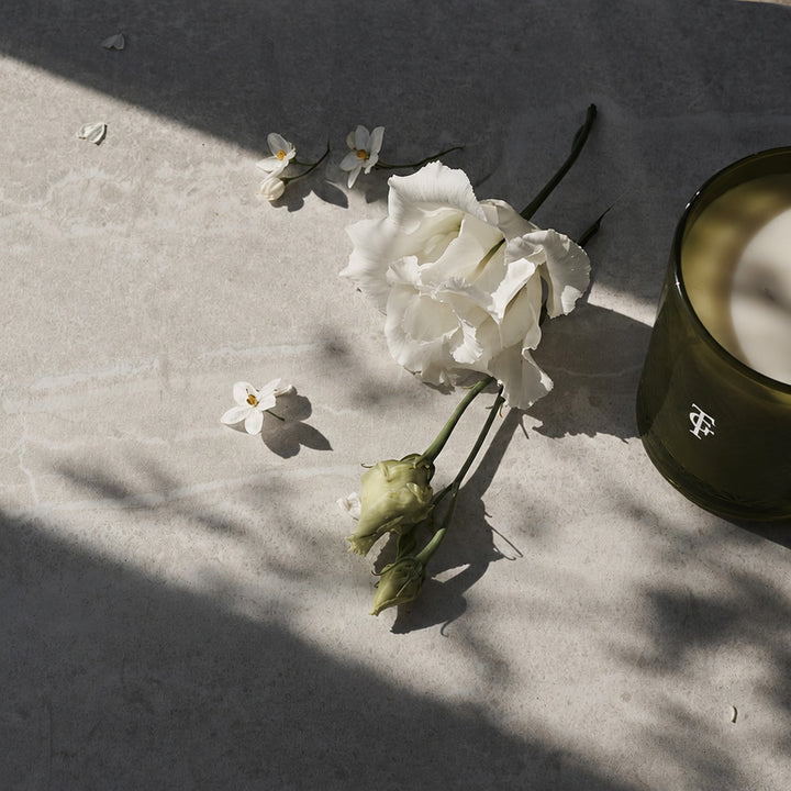 Lawn Pure Oils Small Candle
